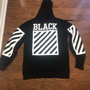 BLACK HOODIE